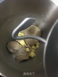 Make Chinese All-Mike toast step 5