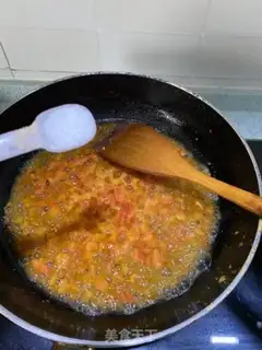 Make Tomato fried eggs step 6