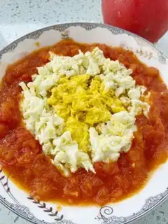 Make Tomato fried eggs step 11