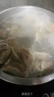 Make Sow dumplings step 2