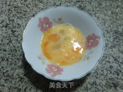 Make Squeeze a duck egg, twig rice step 1