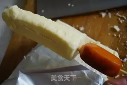 Make Cheese hot dog step 2