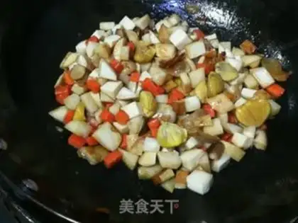 Make Potato-head mushroom fried rice step 4