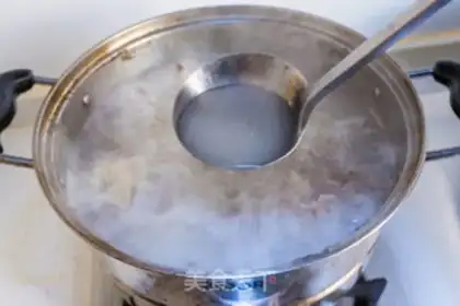 Make Scorch lamb soup step 4