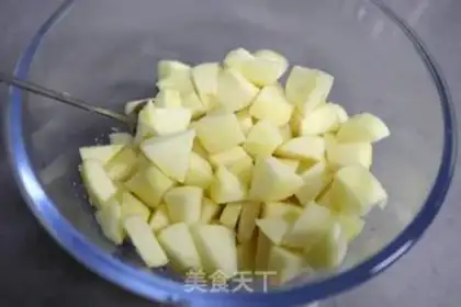 Make Homemade apple sauce step 2
