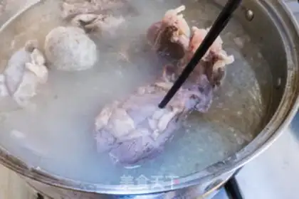 Make Scorch lamb soup step 6