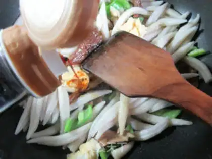Make Duck egg ox hep pepper pasta step 6