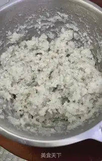 Make Shrimp vegetable pie step 2