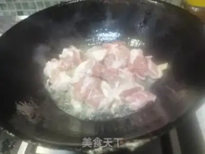 Make Spicy beef step 1