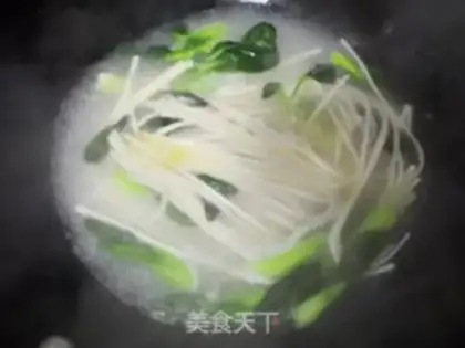 Make A green egg noodles step 5