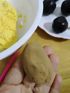 Make Pumpkin bag step 5
