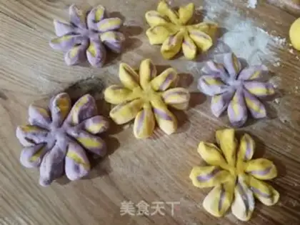 Make Pumpkin potato buns step 7