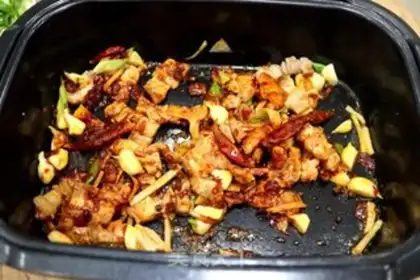 Make Spicy pot step 7