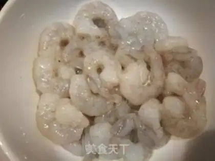 Make Shrimp sprouts step 1