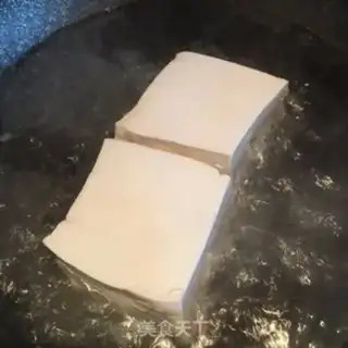Make Sour sauce and tofu step 1