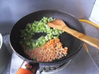Make Corn sausage fried rice step 3