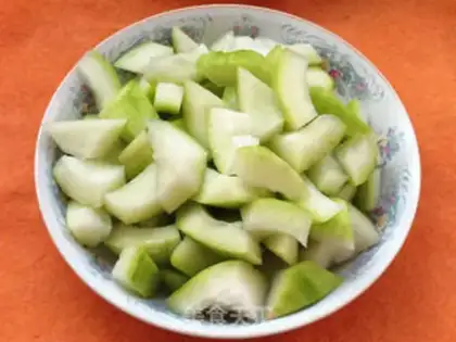 Make Bones and cucumbers step 4
