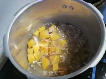 Make Pumpkin oatmeal step 2