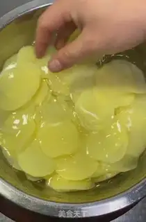 Make Homemade chips step 1