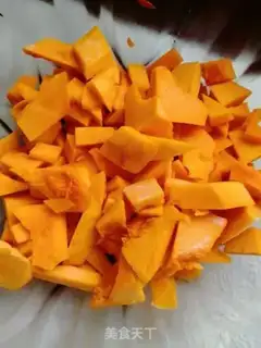Make Pumpkin noodles step 0