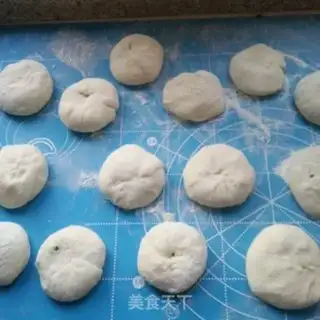 Make Onion bouquets step 6