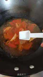 Make Ketchup and egg noodles step 5