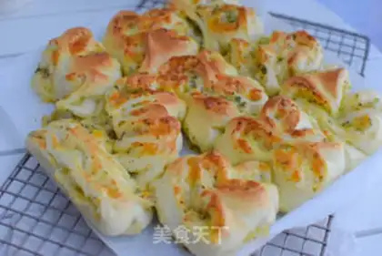 Make Black pepper onion cheese bread step 15
