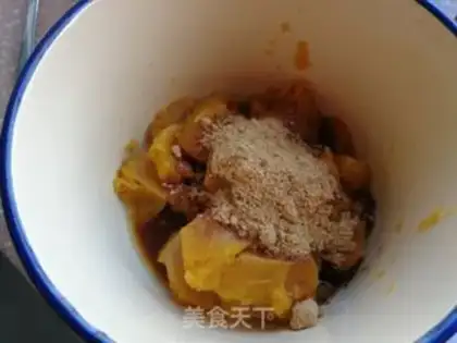 Make Red sugar pumpkins with a bouquet step 1