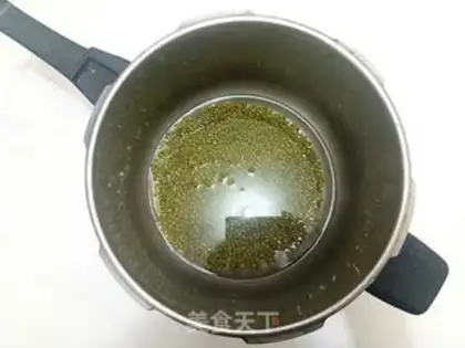 Make ♪ A pancake of green soybeans ♪ step 1
