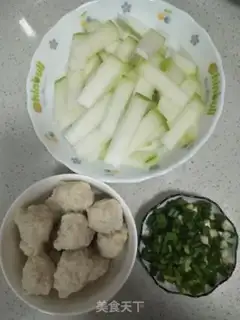 Make Pond melon fishball soup step 2