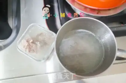 Make Ribbon seaweed soup step 4
