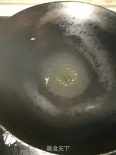 Make Scrambled eggs step 3