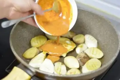 Make The eggs of the apricot step 7