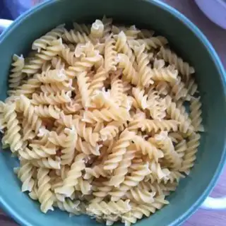 Make Black pepper shrimp pasta step 0