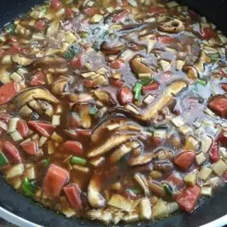 Make Black pepper shrimp pasta step 4