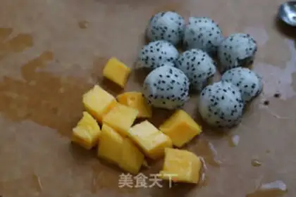 Make Yogurt and fruit step 4