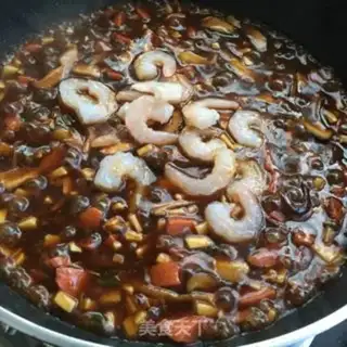 Make Black pepper shrimp pasta step 5