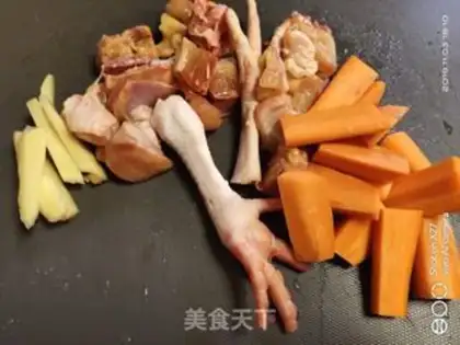 Make Carrot mushroom chicken soup step 0