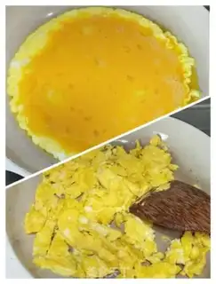 Make Onion pepper fried eggs step 4