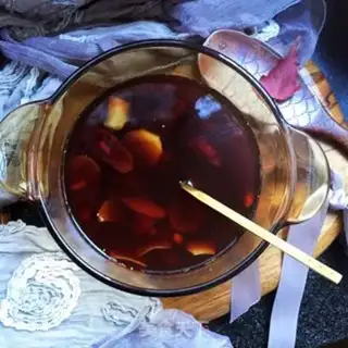 Make Quick palm ginger tea step 8