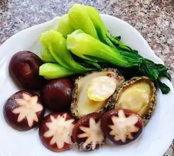 Make Abalone pasta step 5