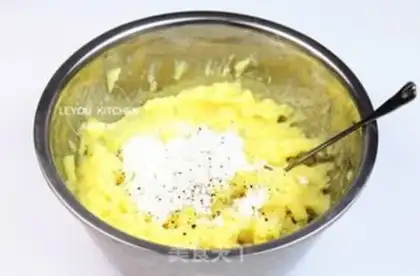 Make Blow up the potatoes step 3