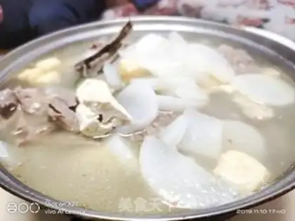 Make Big bone radish tofu soup step 6