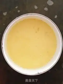 Make Three-coloured eggs step 3