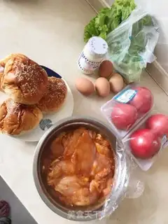 Make Homemade homemade burgers step 0