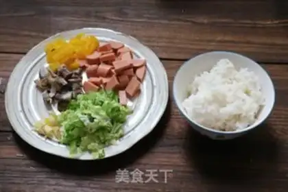 Make Weenie fried rice step 0
