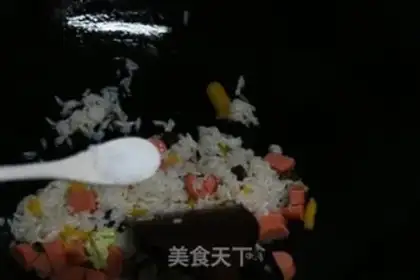 Make Weenie fried rice step 4