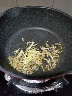 Make Shrimp soup step 1