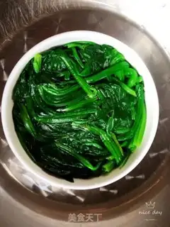 Make Ginger spinach step 2
