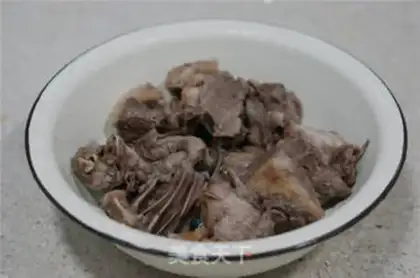 Make Old duck soup with fungus mushrooms step 3